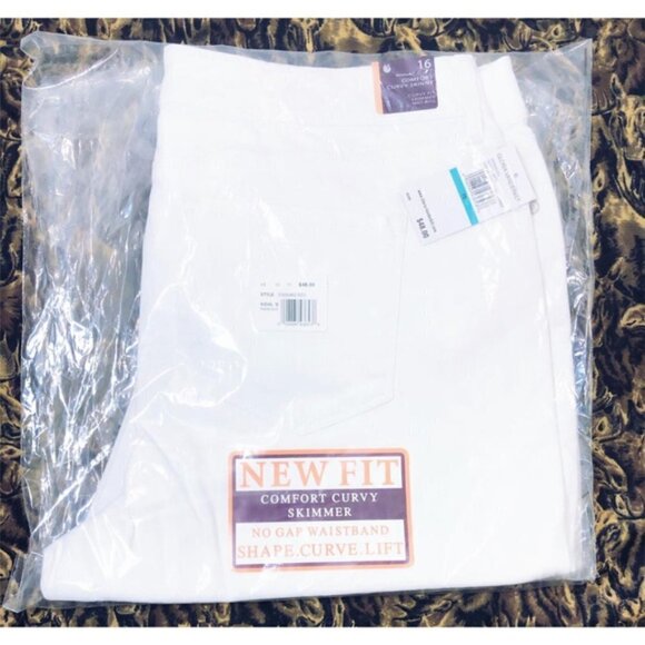 Gloria Vanderbilt Womens White Denim Curvy Skimmer Skinny Jean Capris Sz 16 New - Picture 3 of 9
